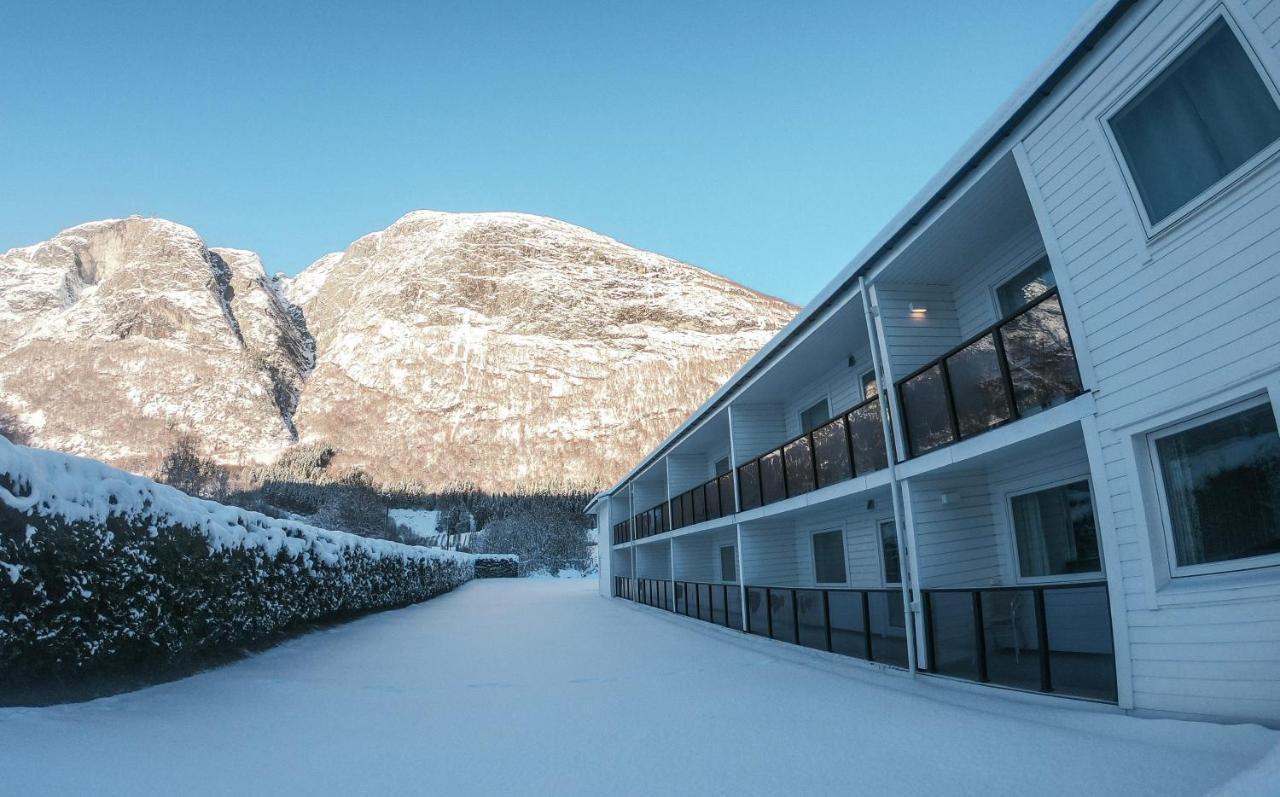 Loen Apartments Luaran gambar
