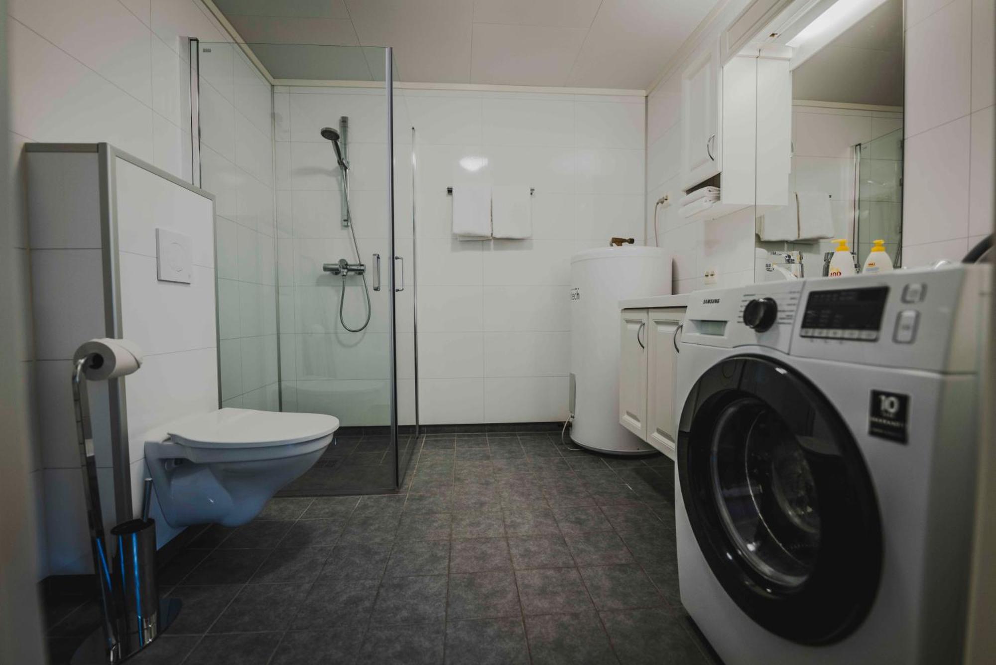 Loen Apartments Luaran gambar